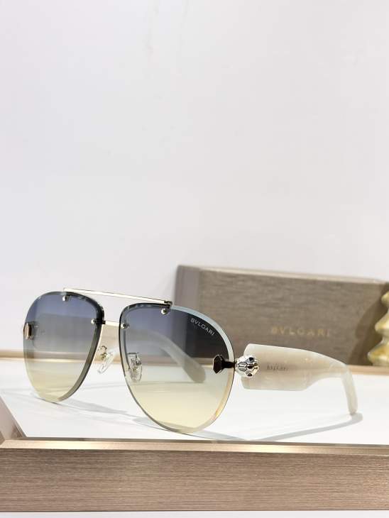 Picture of Bvlgari Sunglasses _SKUfw77293837fw